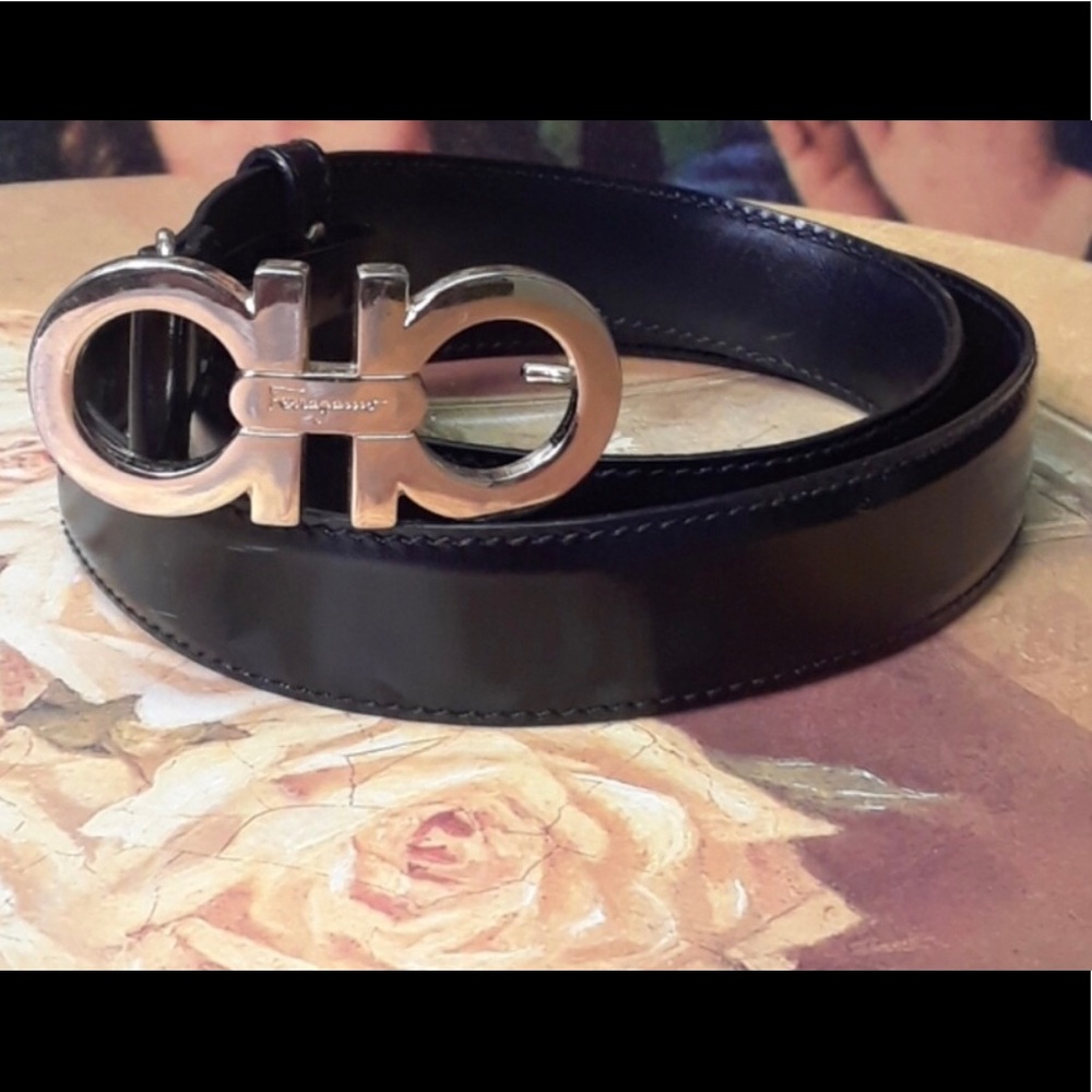 Salvatore ferragamo women’s Belt size 7